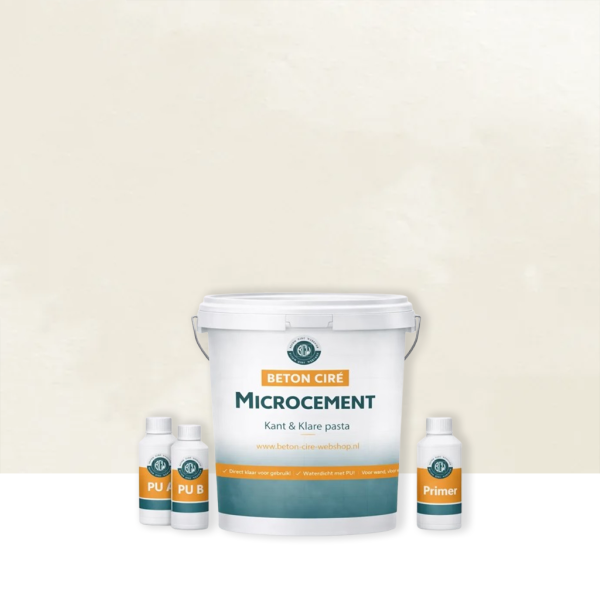 Microcement Sand 1 — emmer met premixed pasta, PU-topcoat en primer