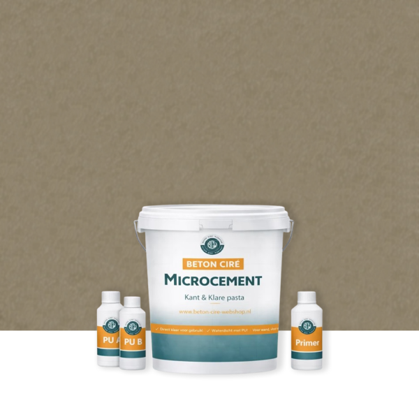 Microcement Sand 5 — emmer met premixed pasta, PU-topcoat en primer