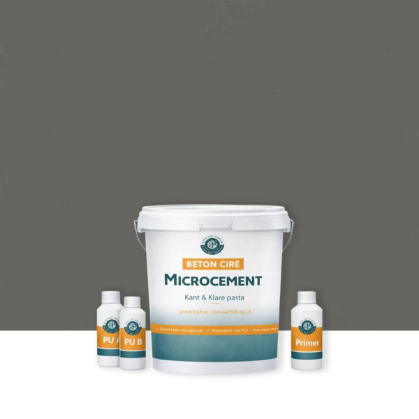 Microcement Warm Grey 5 — emmer met premixed pasta, PU-topcoat en primer